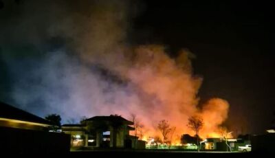 Incêndio próximo ao Anel Viário consumiu 2 hectares de pastagens e não fez vítimas