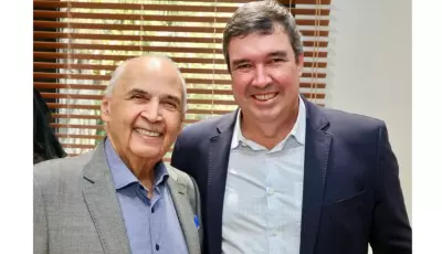 Deputado Londres Machado celebra filiação de Eduardo Riedel ao PP