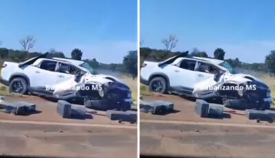 Traficante capota caminhonete carregada com drogas na BR-060