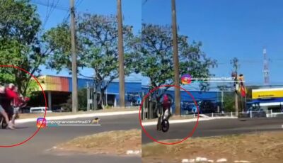 Moto empina e 'abandona' motociclista e garupa na Avenida Coronel Antonino