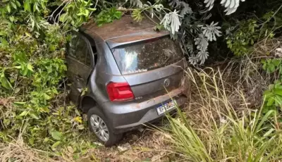 Motorista morre ao bater carro contra guard-rail na MS-040