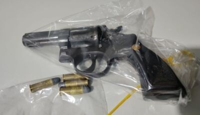 Jovem é preso com revólver e munições no Jardim Maracanã