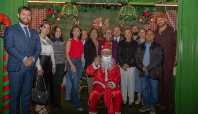 Alameda do Natal une criatividade acadêmica e mobilização social na UNIGRAN