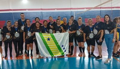 Volei adaptado de Vicentina vence torneio quadrangular em Angélica