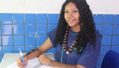 Aluna indígena conquista bolsa integral de estudos e vai realizar sonho de cursar Psicologia