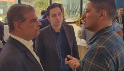 Prefeito acompanha visita e enfatiza ação de senador em favor dos municípios da região