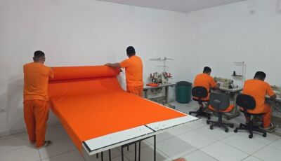Estabelecimento Penal de Corumbá amplia sala de costura e dobra número de internos em atividade labo