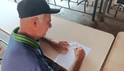 Um servidor público da Educação e Poeta em Fátima do Sul