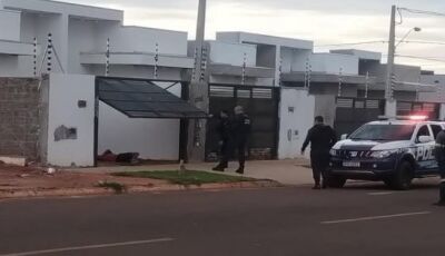 Ladrão cansado dorme após furto de fios em residência e é acordado pela PM