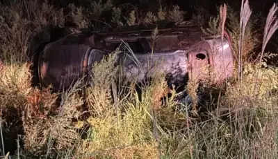 Motorista é arremessado durante capotagem e morre em estrada