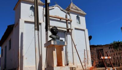 Em diálogo com a comunidade Tia Eva, Governo garante obras que valorizam fé e tradições quilombolas