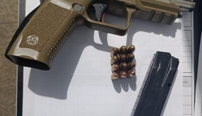 Após denúncia, homem foge e deixa para trás pistola 9mm em bar