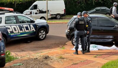 Cobrança de dívida teria motivado briga que terminou com marido morto a facadas ao defender esposa
