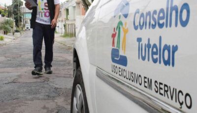 Crianças são encontradas sozinhas e sem comida; casal é preso em Dourados