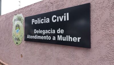 Mulher é agredida com facão ao negar relação sexual com o companheiro