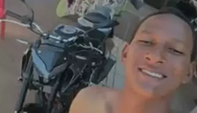 Serralheiro de 27 anos morre ao atingir moto na traseira de trator na MS-223