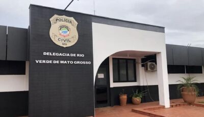 Casal é preso por fazer festa e dar bebidas a adolescentes