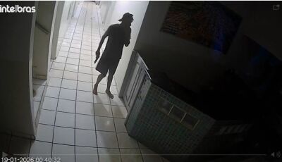 Homem rende vigia com arma falsa e rouba prefeitura em MS