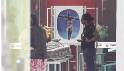 No velório da filha, José relembra assassino: "tinha zelo diferente com ela"