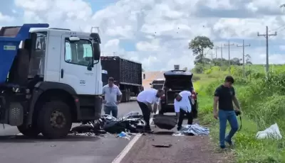 Morto em colisão envolvendo moto e caminhão tinha 36 anos