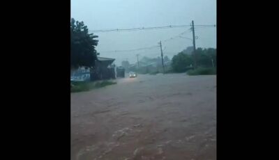 Temporal em Maracaju atinge 120 mm, causa alagamentos e prefeitura cria abrigo provisório
