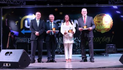 UNIGRAN inicia comemorações dos 50 anos com homenagem a egressos de destaque