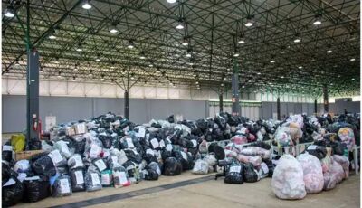 Campanha arrecada 192 mil peças e levará agasalhos aos 79 municípios de MS
