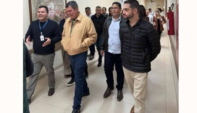 Governador Eduardo Riedel vistoria obras da nova UTI Neonatal do Hospital Cassems de Corumbá
