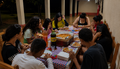 Campanha beneficente transforma pizzas em recursos para revitalização do Lar Ebenezer 