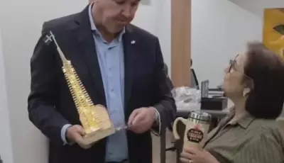 Jateí: Prefeita Cileide Cabral entrega convite ao governador Eduardo Riedel para Festa da Fogueira