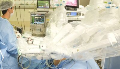 Tecnologia robótica permitiu paciente com Parkinson ter alta em menos de 24h após cirurgia no rim