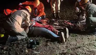 Idoso morre após veículo sair da pista e capotar no MS