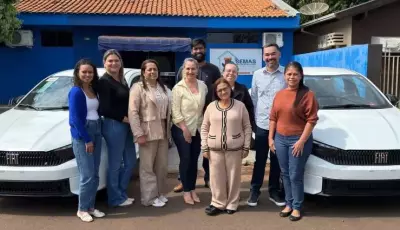 Em Jateí, prefeita Cileide entrega novos veículos para atender Saúde, Educação e Assistência Social