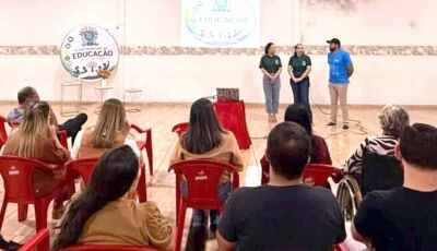 Vicentina avalia Plano de Educação e planeja a melhoria do ensino