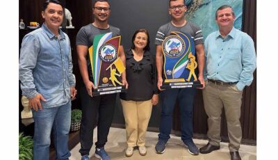 Jateí: Prefeita recebe troféu e destaca conquista da Banda Raio de Luz em campeonato estadual