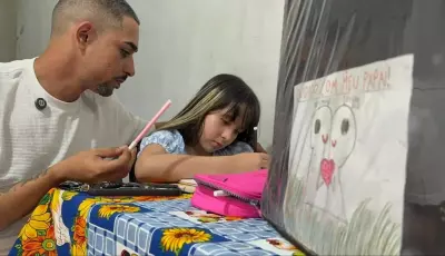 'Volte bem para casa': menina revela história por trás de desenho na bag do pai