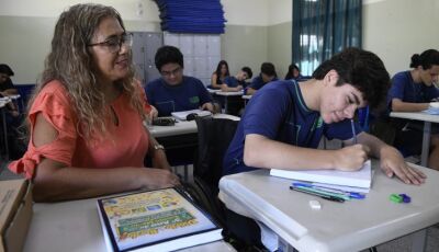 Com transmissão ao vivo, Aulão gratuito de Redação e Biologia para o Enem acontece neste sábado