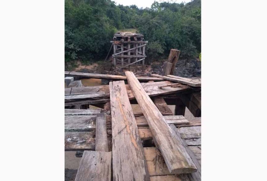 De acordo com a prefeito de Rio Verde, Mário Kruger, a ponte já apresentava problemas na estrutura e ressaltou que ainda não há previsão para a restauração