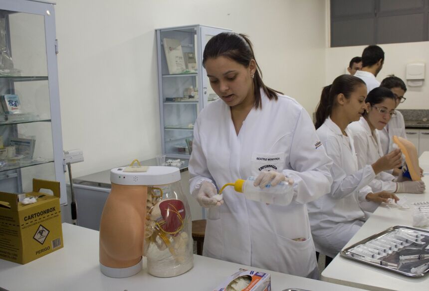 Com estrutura moderna e de última geração, curso de Enfermagem da UNIGRAN é o melhor de Mato Grosso do Sul
