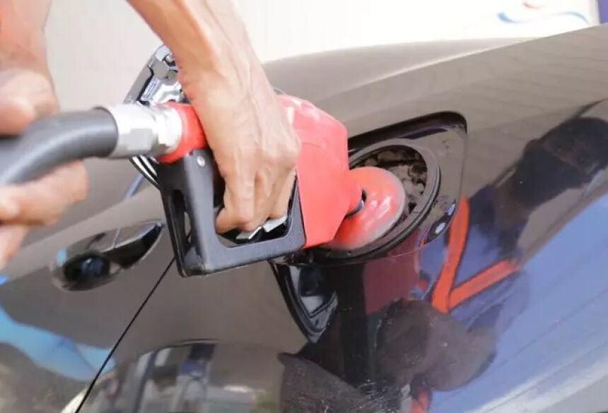 Gasolina será vendida com limite por motorista - (Foto: Leonardo de França/Jornal Midiamax)