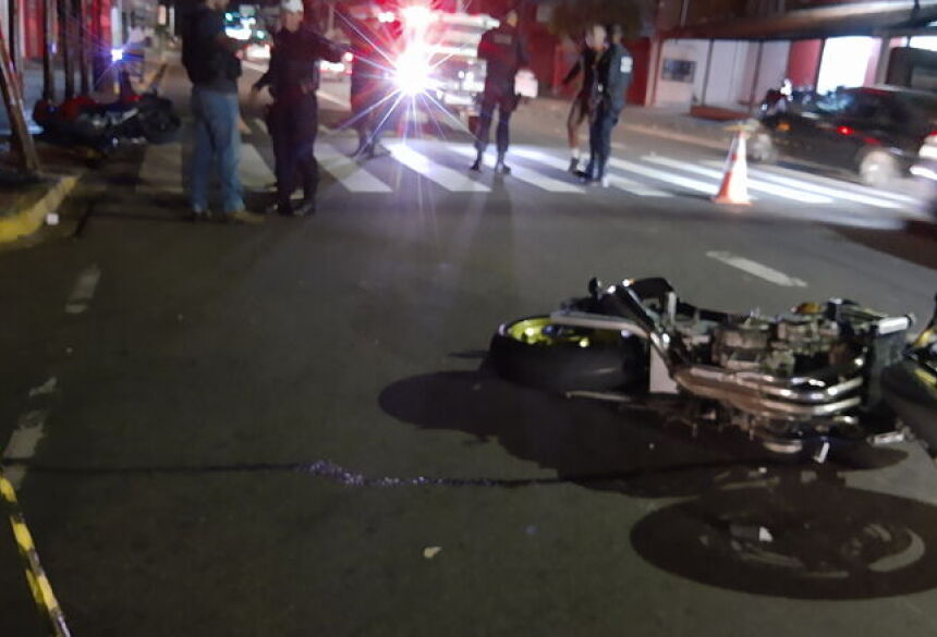 Motociclistas envolvidas no acidente   (Vinicius Costa )