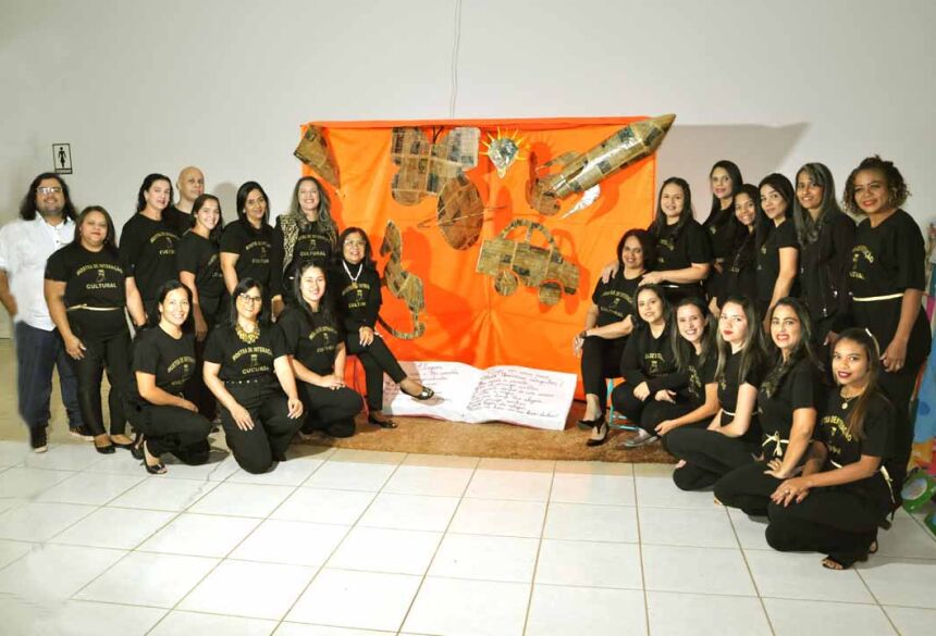 Professores que organizaram a Mostra Cultural