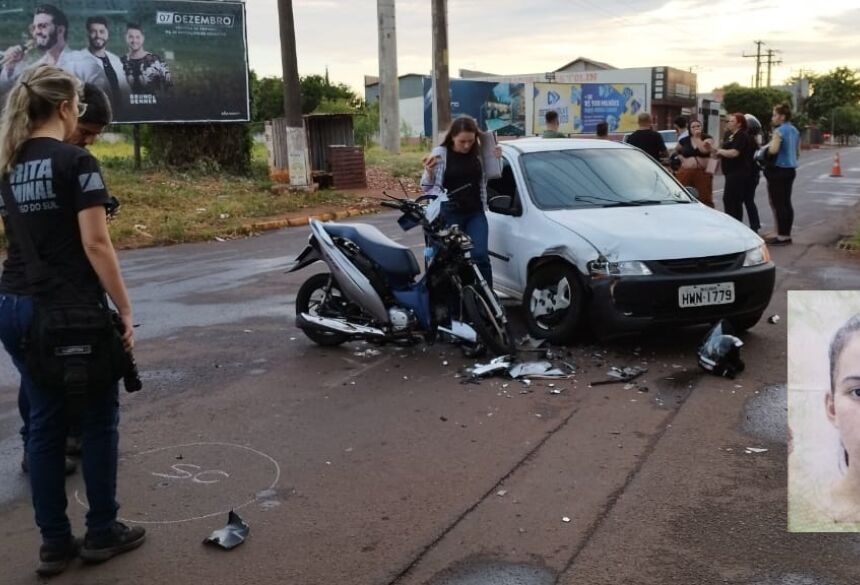 Mulher bate moto em carro e morre em avenida de Cuiabá