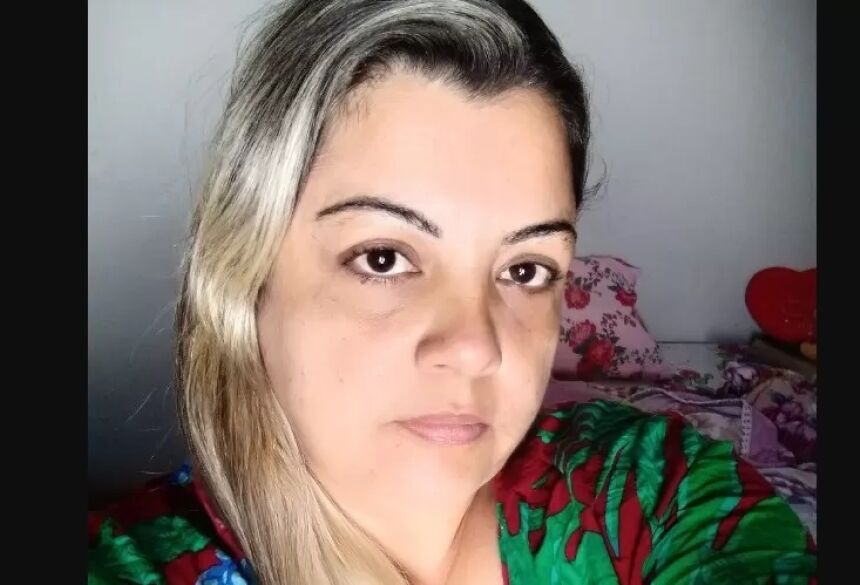 Alessandra Penha Cardoso foi morta em frente de casa pelo ex-companheiro (Foto: Reprodução/Rede Social)