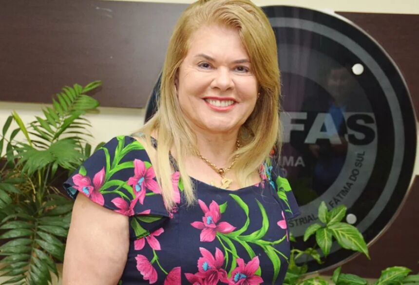 Prefeita Ilda Salgado Machado, assinou o decreto 118/2023 que estabelece o horário especial de funcionamento no comércio. FOTO: WASHINGTON LIMA / FÁTIMA EM DIA
