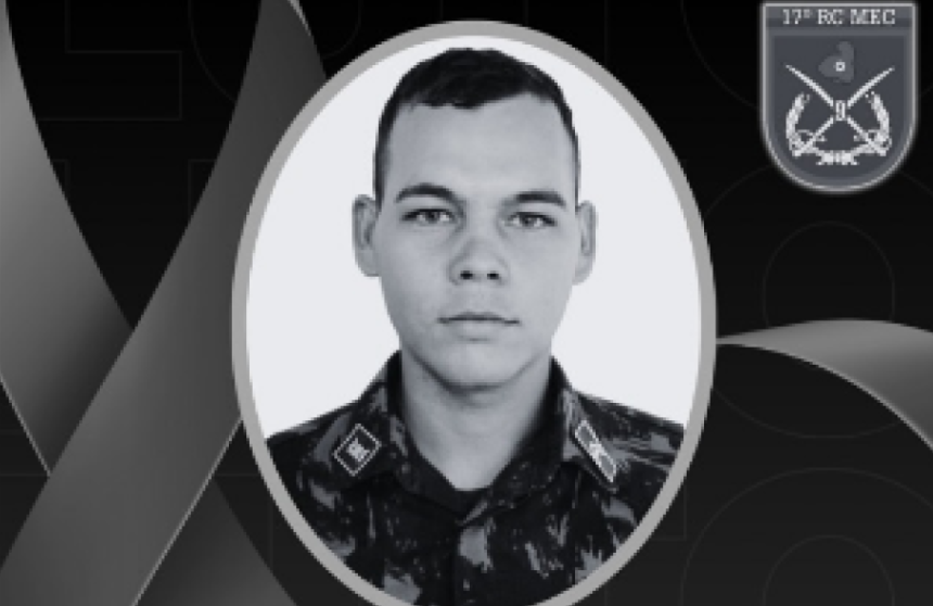 Cabo do Exército Brasileiro, Valdeir Mendes de Siqueira, de 24 anos 