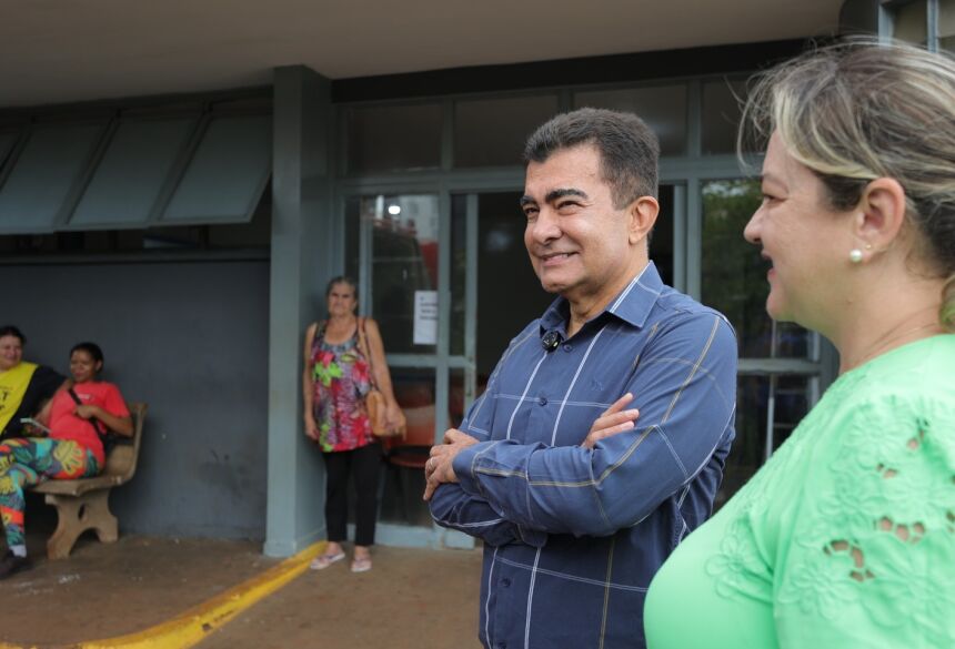 Prefeito Marçal Filho junto com a coordenadora administrativa, Claudia Raquel Machado Ayala, anunciou a convocação de dezenas de profissionais de saúde aprovados em concurso público e que não foram chamados no governo passado. Foto: A. Frota