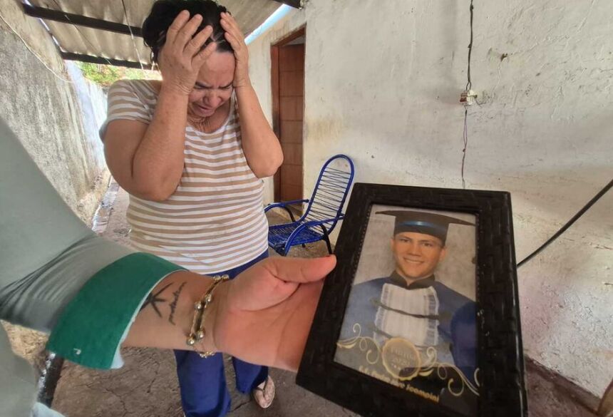 Família fala sobre o desespero e dor dupla em crime / Marcos Maluf