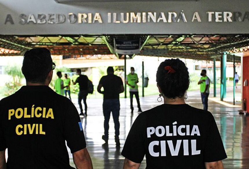 POLÍCIA CIVIL - Foto da capa: Saul Schramm/Arquivo