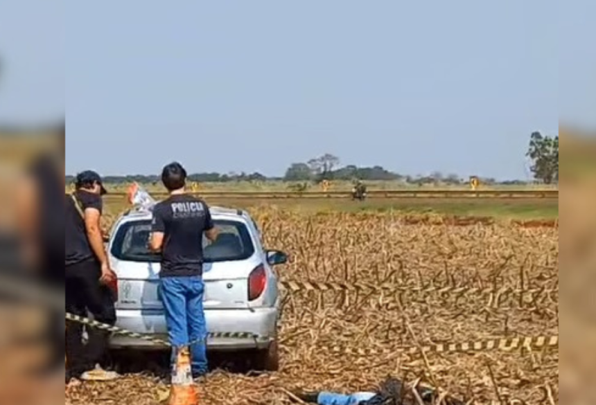 Equipe da perícia técnica no local da tragédia - Foto: Reprodução/Folha de Dourados